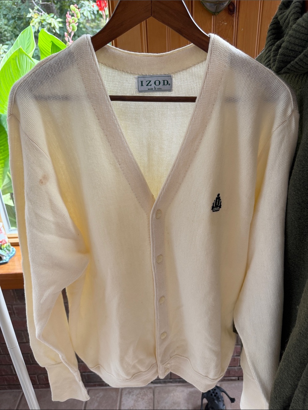 Vintage Izod Men's Cream V-Neck Button Cardigan Sweater